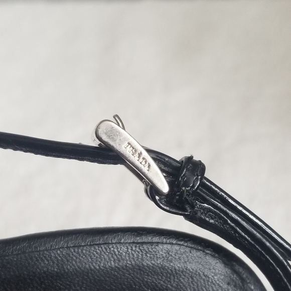 PRICE DROP-Vintage Prada Black Patent leather wedge sandals - Picture 8 of 9